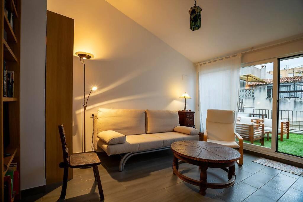 Apartmán El Castuo Centro Historico Con Parking Caces Exteriér fotografie